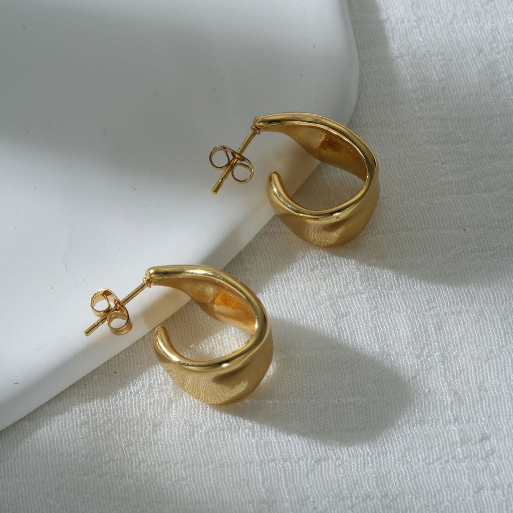 Alien Geometric Fashion Earrings