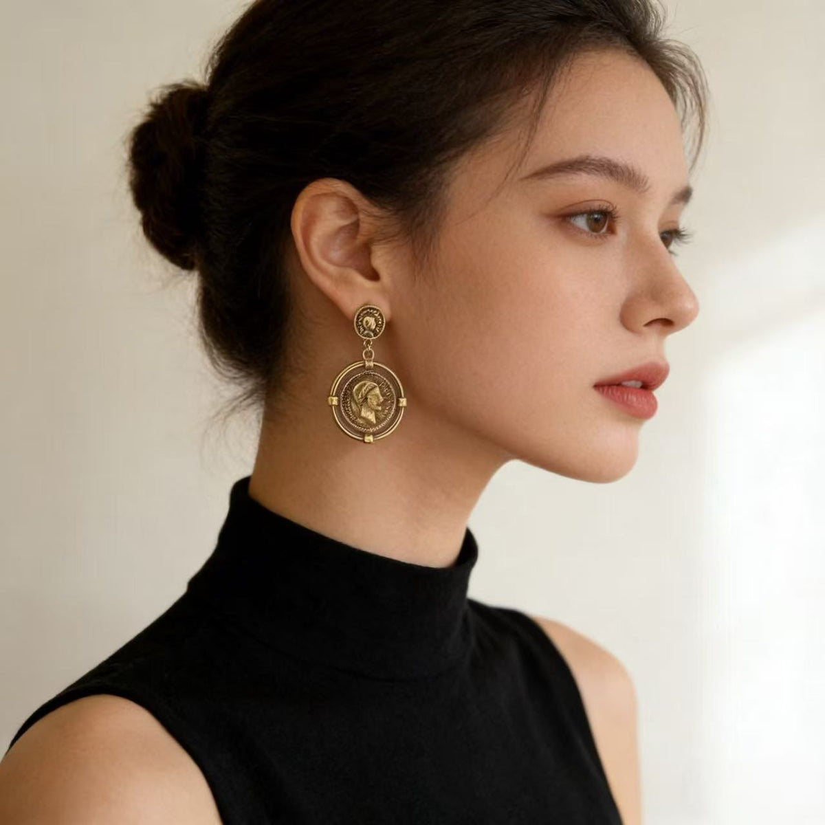 Retro Portrait Stud Earrings