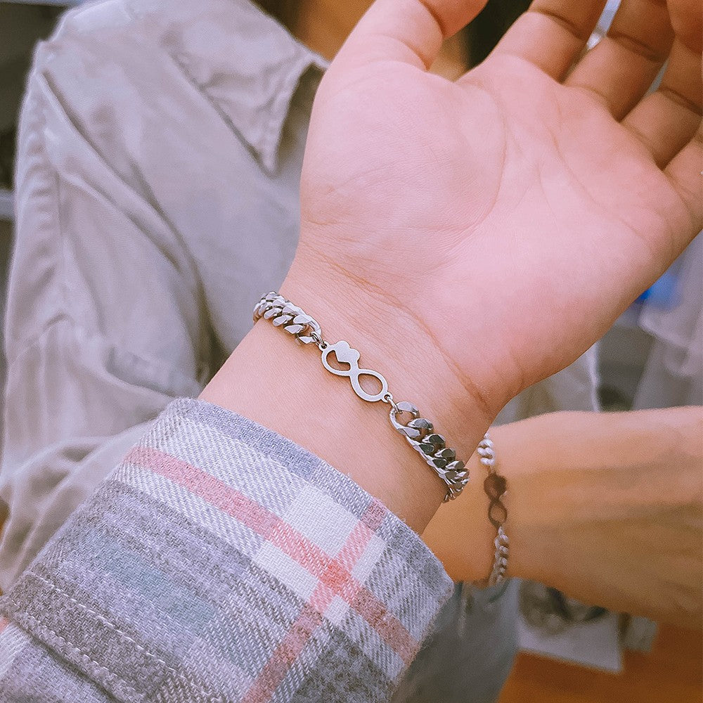 Lovers' Heart-shaped Bracelet