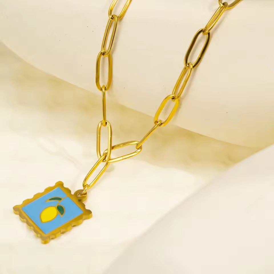 Fruit Plant Jade Necklace