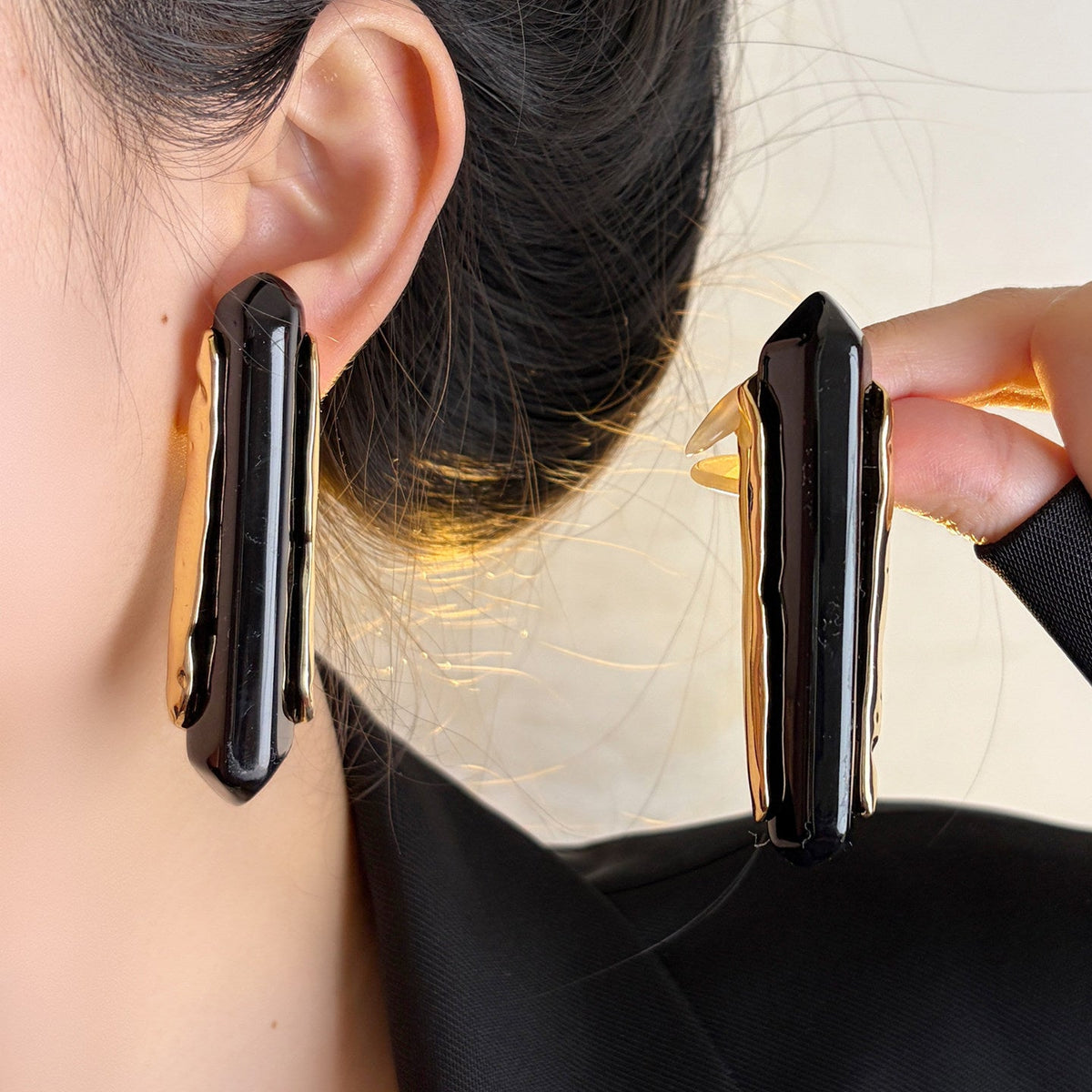 Vintage Geometric Resin Earrings