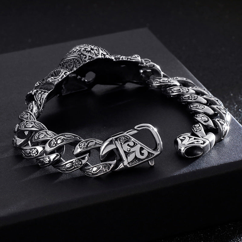 Trend Domineering Skull Bracelet