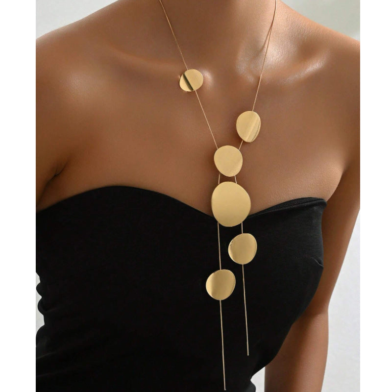 Wafer Hollow Geometry Chain Necklace