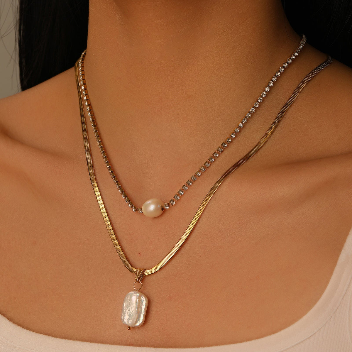 Elegant Pearl Necklace