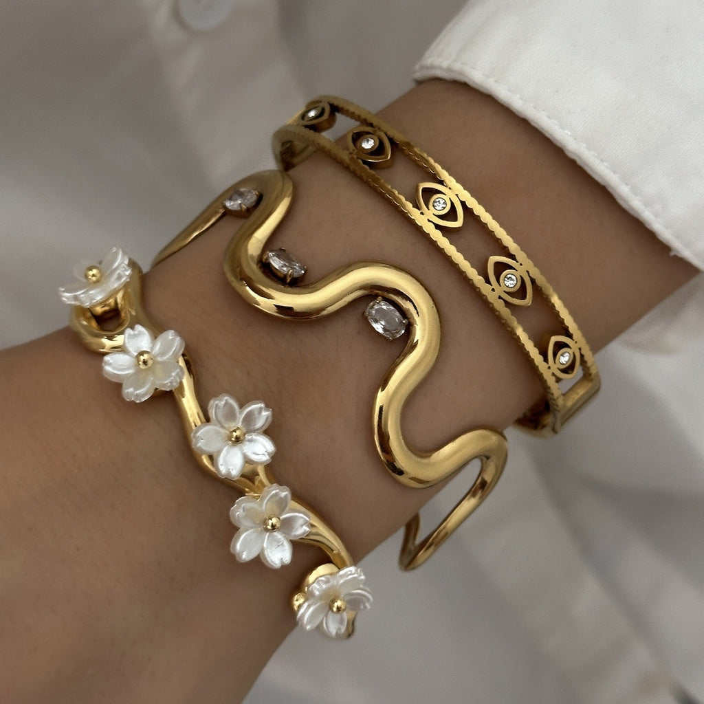 Oil-drop Snap Bracelet