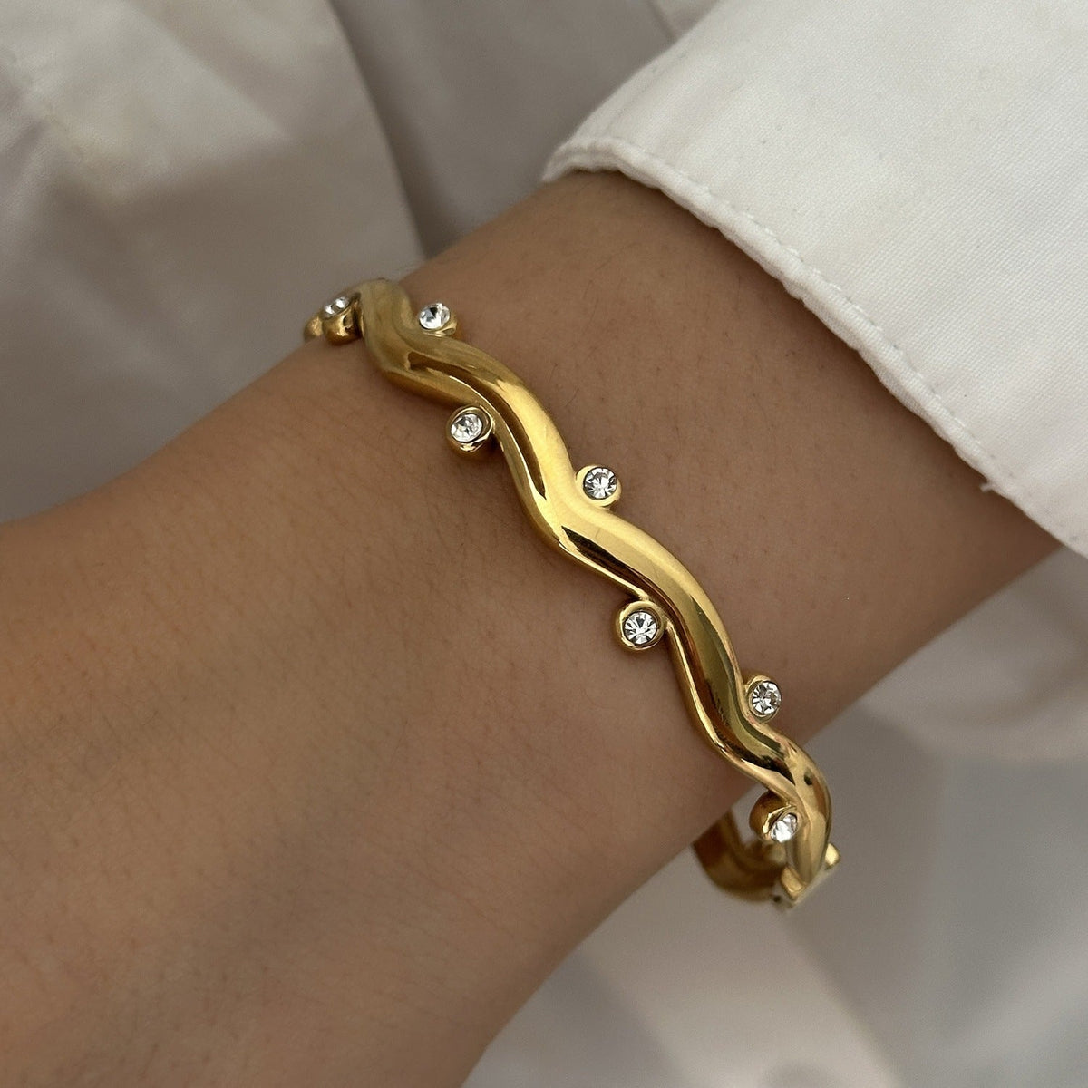 Oil-drop Snap Bracelet