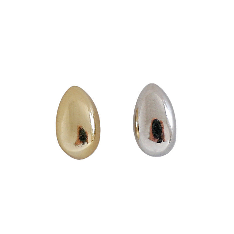 Oval Stud Earrings