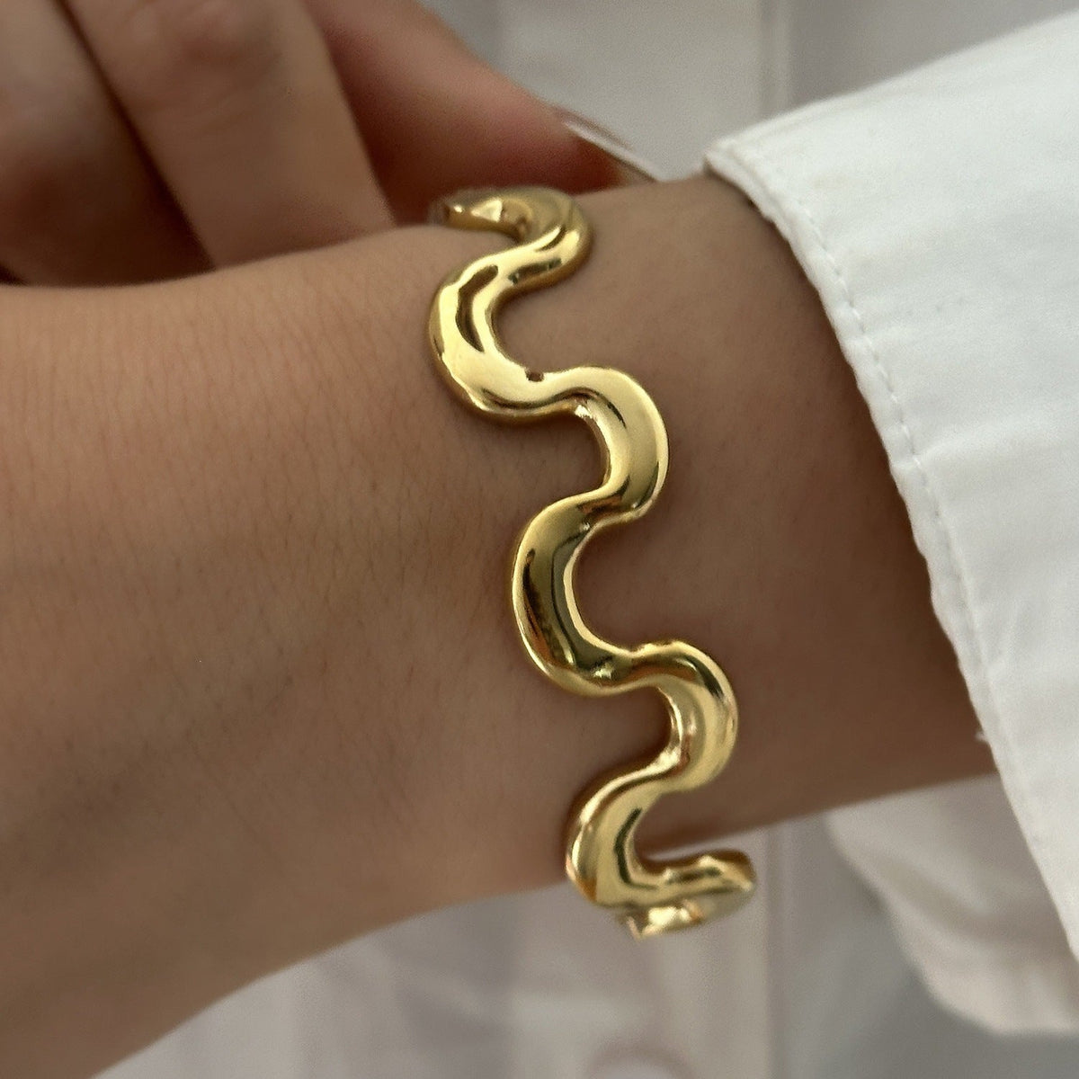 Oil-drop Snap Bracelet
