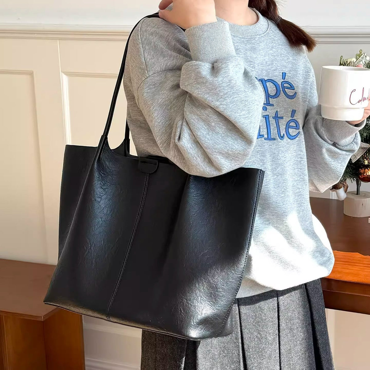 Soft-leather Underarm Shoulder Bag