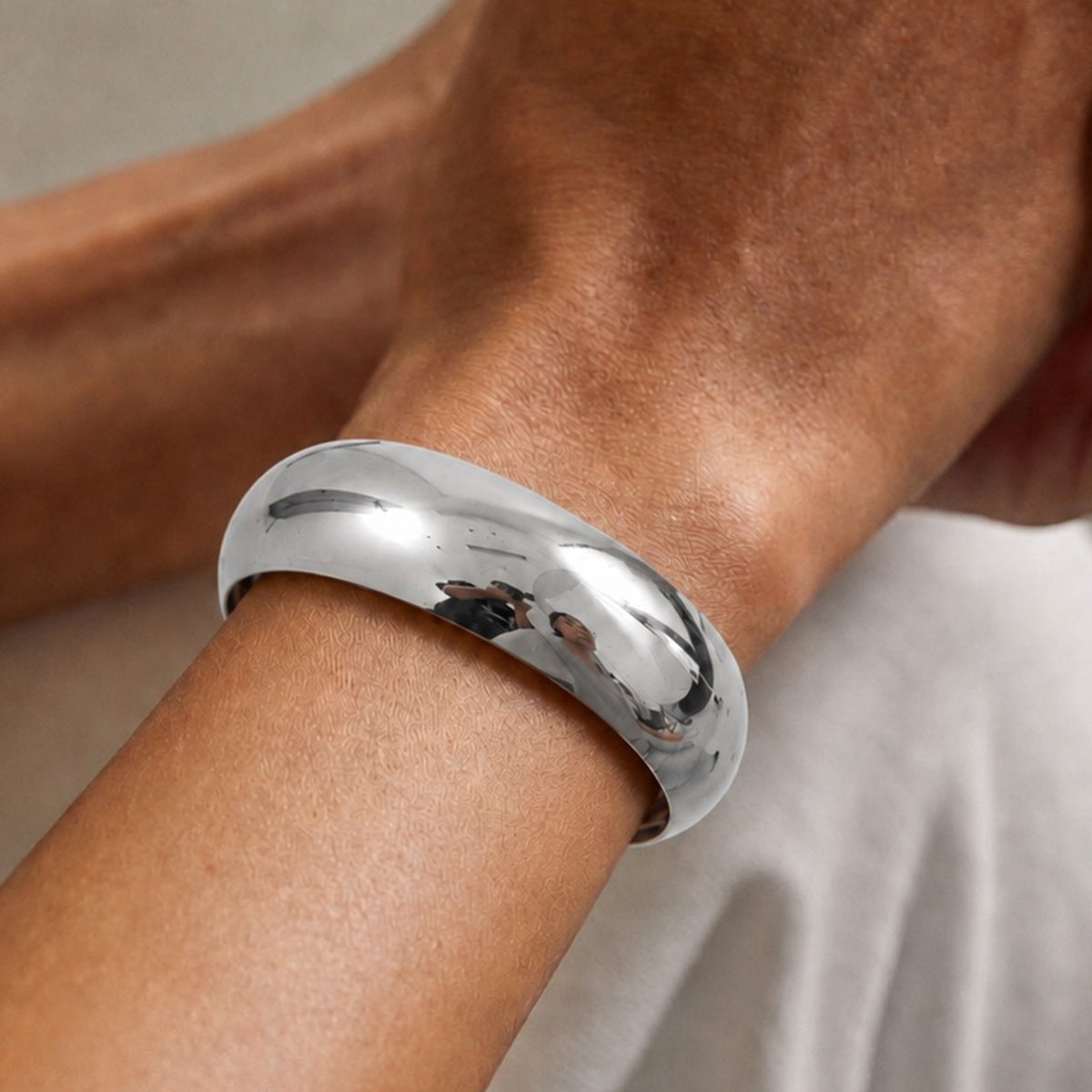 Wide-style Bracelet
