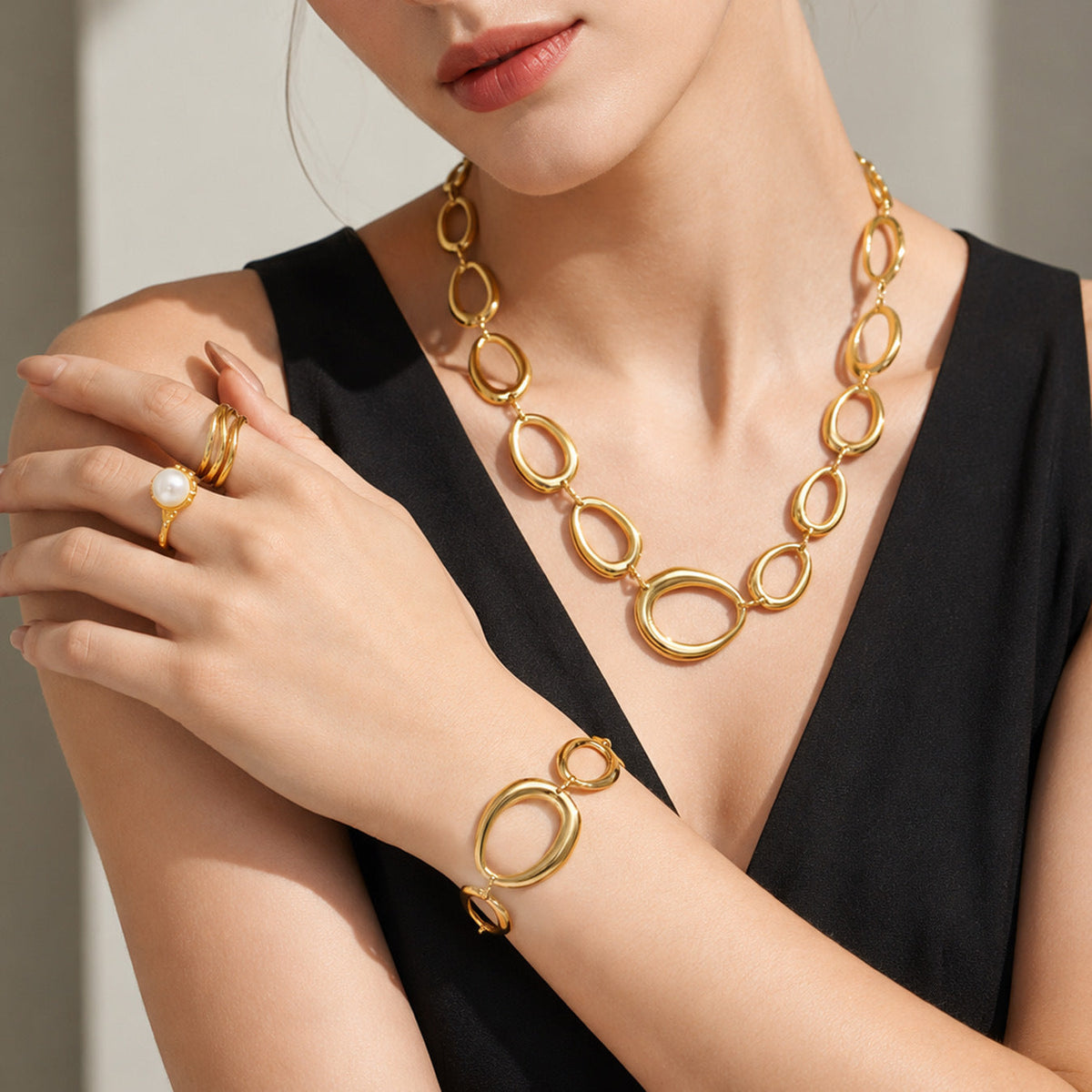 Oval Chunky Chain Necklace