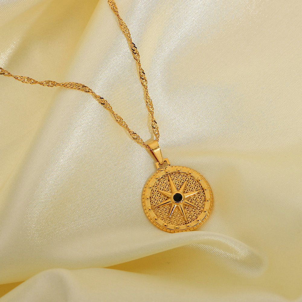 Round Eight Awn Star Black Diamond Necklace