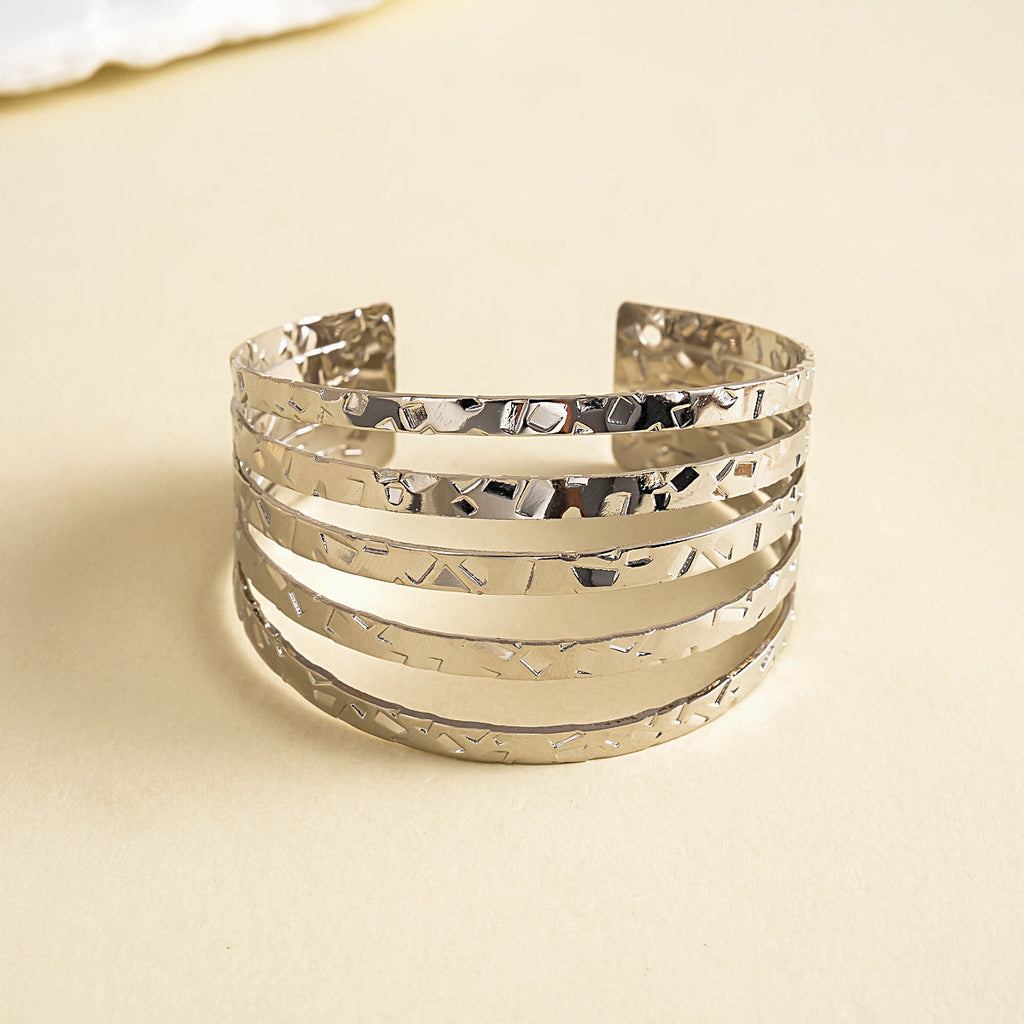 Hollow-out Open Bracelet