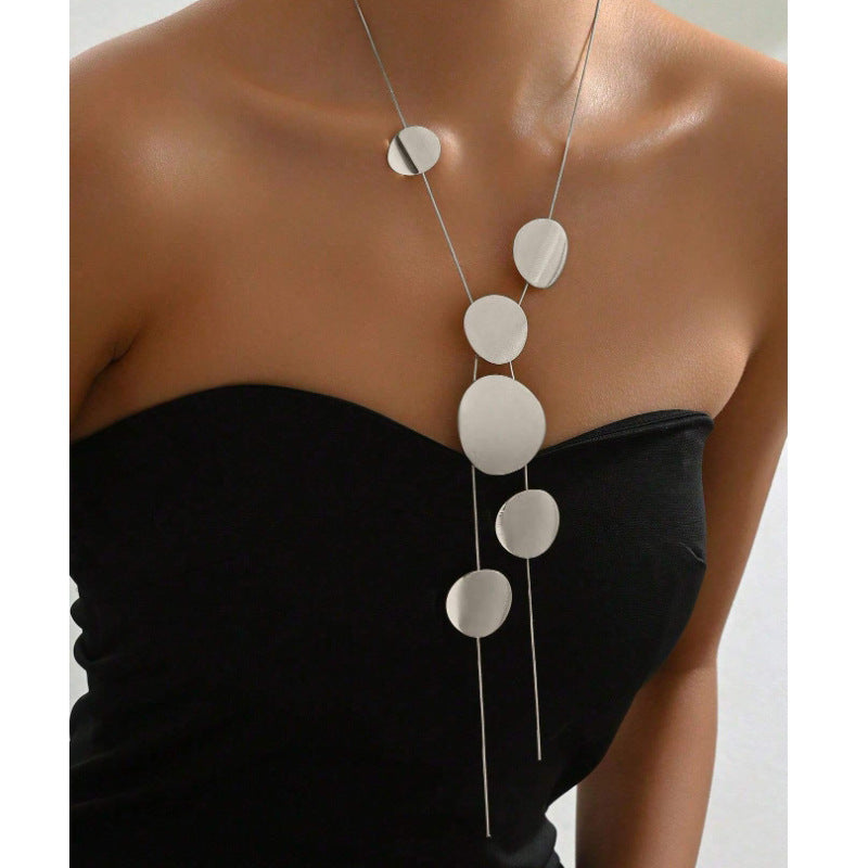 Wafer Hollow Geometry Chain Necklace