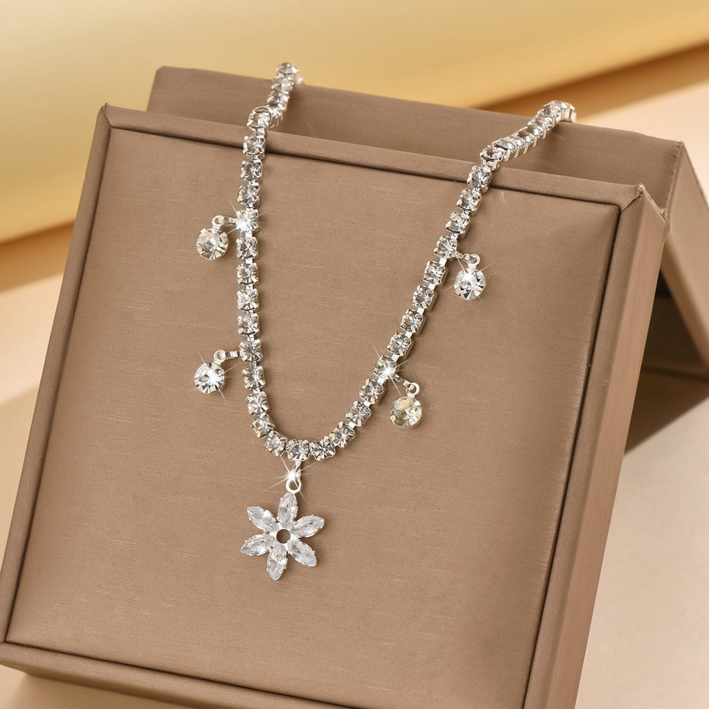 Sweet Crystal Zircon Flower Anklet