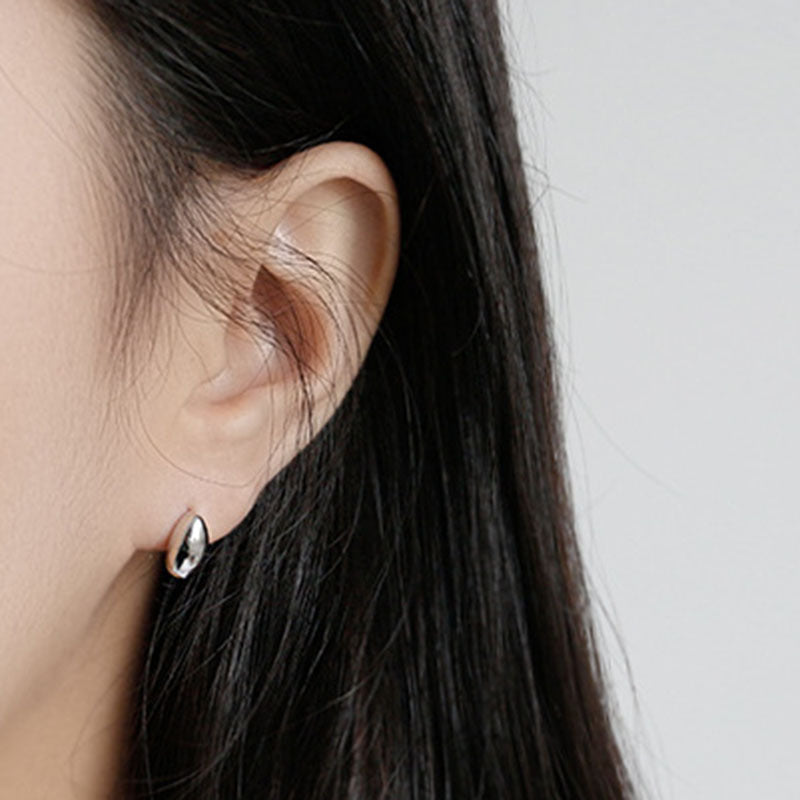 Oval Stud Earrings