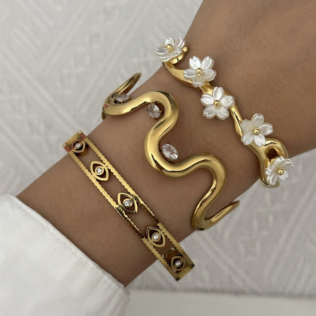 Oil-drop Snap Bracelet